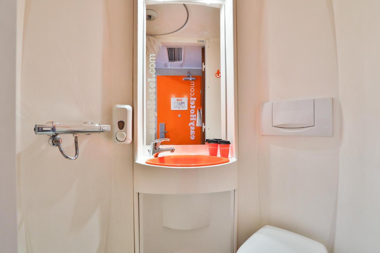 Easyhotel Sofia Exterior photo